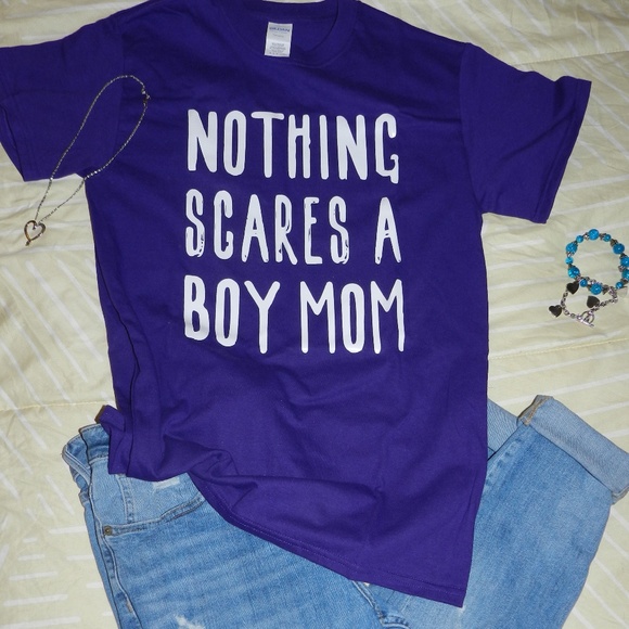 Tops - NOTHING SCARES A BOY MOM unisex small shirt [NEW]